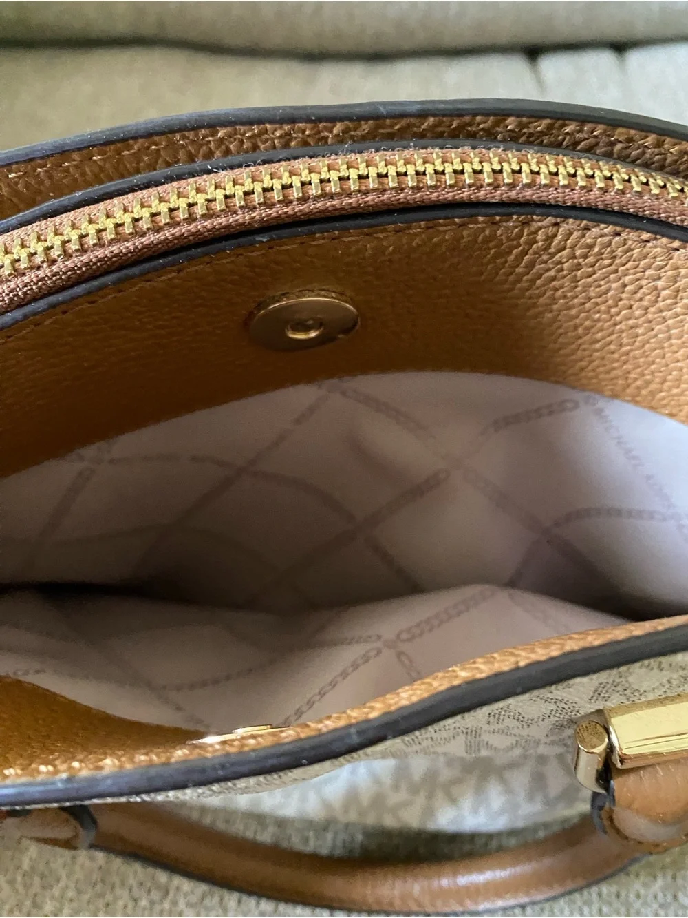 Michael Kors Signature Dome Satchel in Vanilla and Acorn Brown